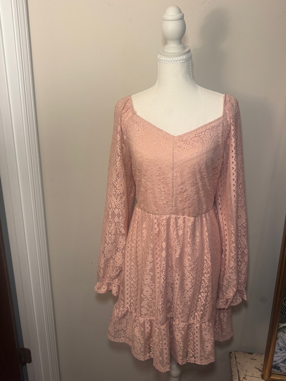 Long Sleeve Lace Mini Dress in Blush Pink